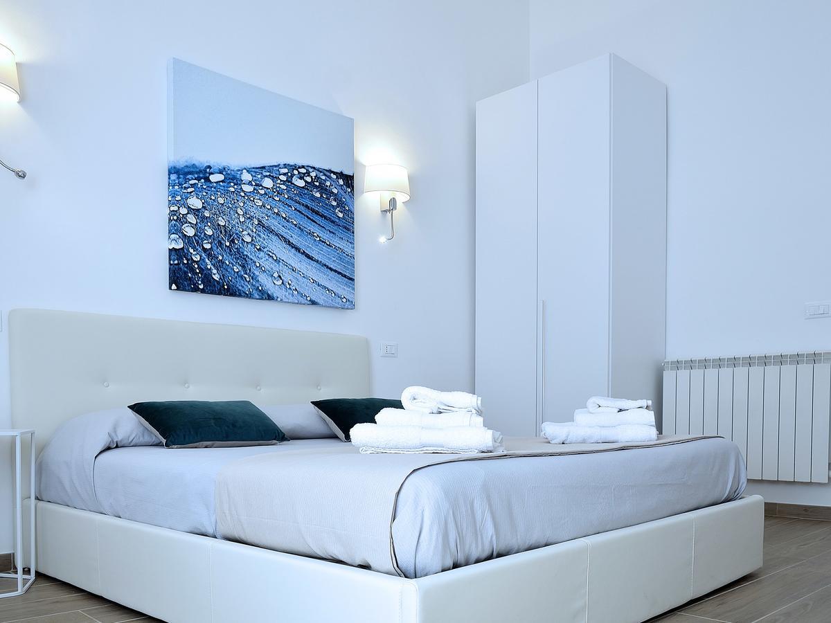 Duca70 Suite Home Taranto Exterior foto