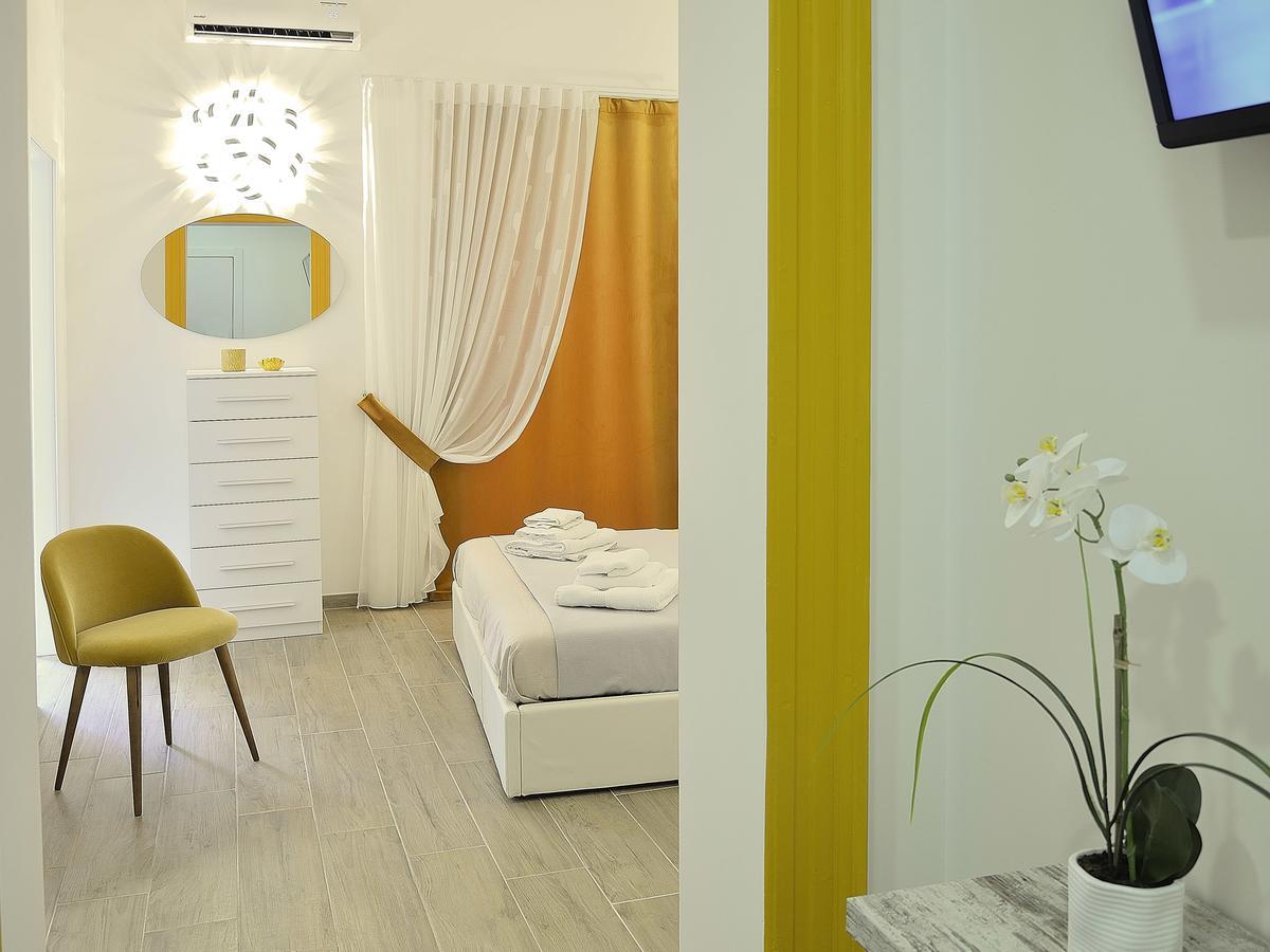 Duca70 Suite Home Taranto Exterior foto
